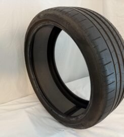 235/35R20 92Y Pirelli Extra Load